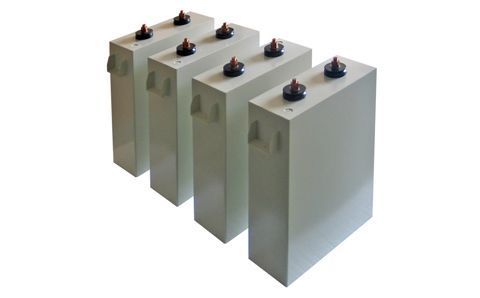 如何區(qū)分電容器的正負(fù)極？