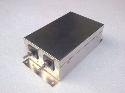 鉭電容器和固態(tài)電容哪一個(gè)好？